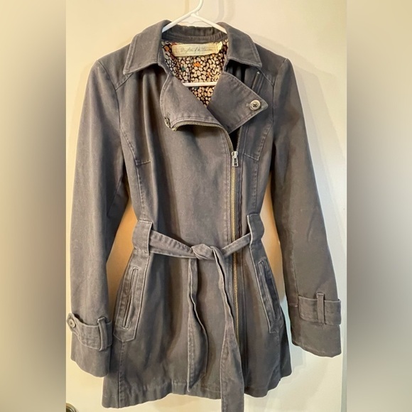 Anthropologie Jackets & Blazers - Rare Anthropologie asymmetrical trench. Daughters of the Liberation